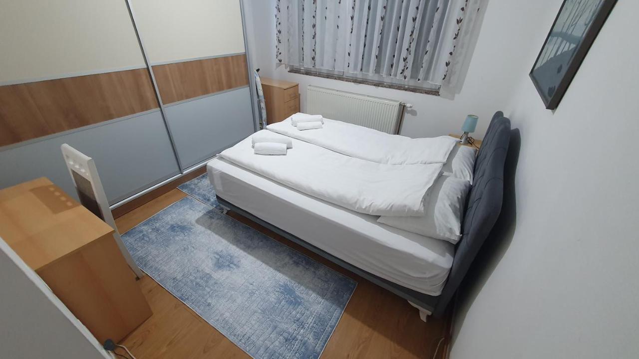 Apartman Dina Bihac Exterior photo