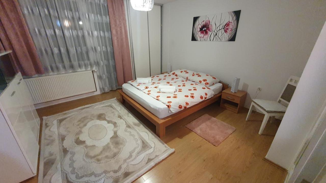 Apartman Dina Bihac Exterior photo